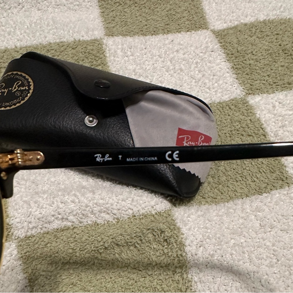 CLUB ROUND AUTHENTIC RAY BANS - Picture 2 of 4